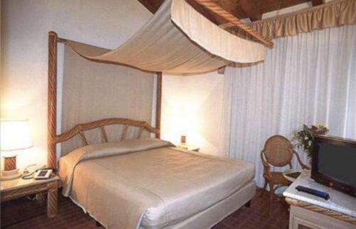 Hotel Villa Isabela SantʼAngelo Exteriör bild