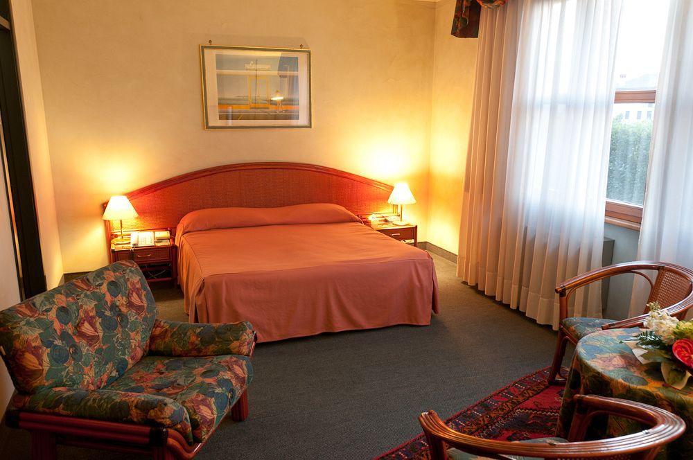 Hotel Villa Isabela SantʼAngelo Exteriör bild